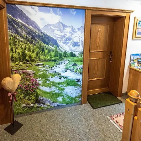 Apartament Haus Martina Tux